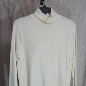 White Stag Ivory Cream Turtleneck Top